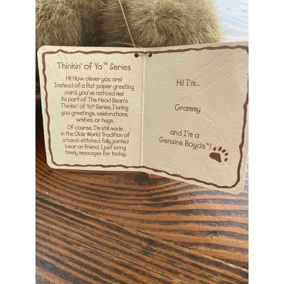 Boyds Thinkin of Ya Series Grammy Fully Jointed Collector Gift Bear - Picture 10 of 11